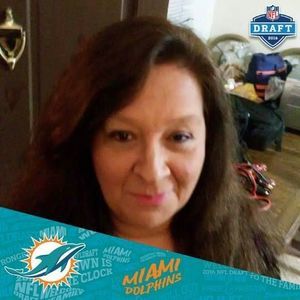 Meet your Posher, Leticia