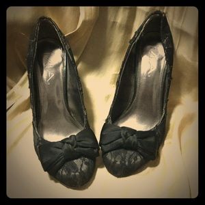 Lace Bow Heels