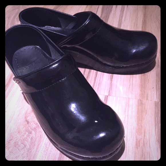 Black dansko clogs [size 8]
