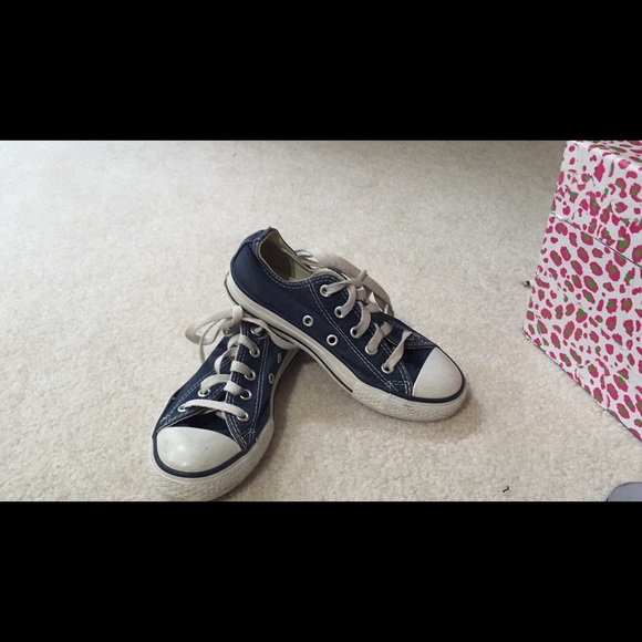 Converse youth size 13