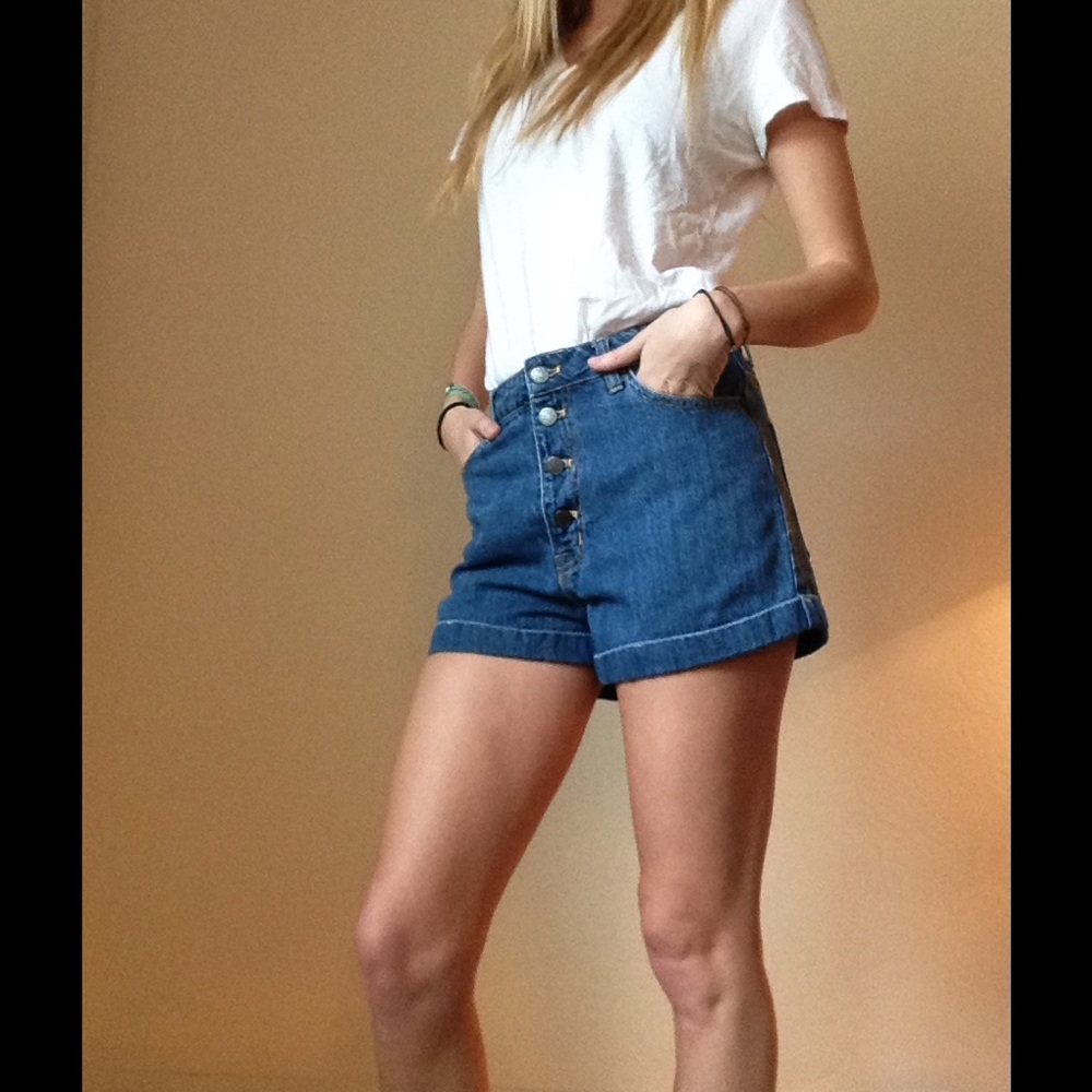 💰FINAL SALE‼️Urban Outfitters High Waisted Shorts