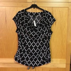 Women's sleeveless blouse by Worthington. 2X