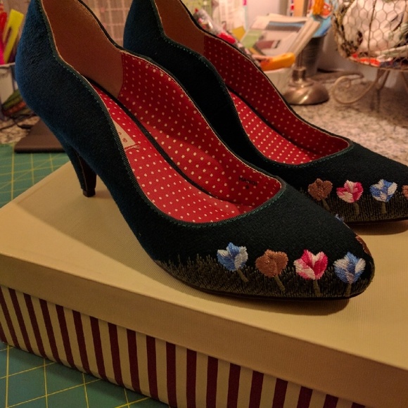 Cute BAIT shoes!