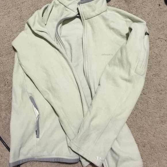 Cream Patagonia Jacket