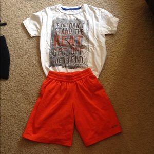 Champion set. Shirt & shorts size 4/5