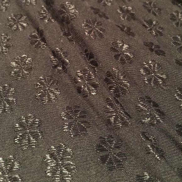 French Connection Raised Floral Tunic - Picture 3 of 4