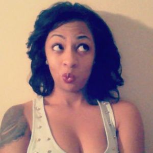 Meet your Posher, Crystal