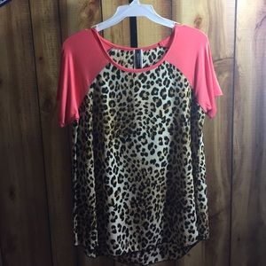 Now N Forever pink sleeve cheetah print top