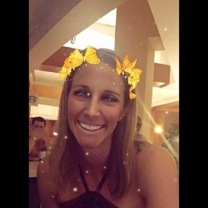 Meet your Posher, Leana