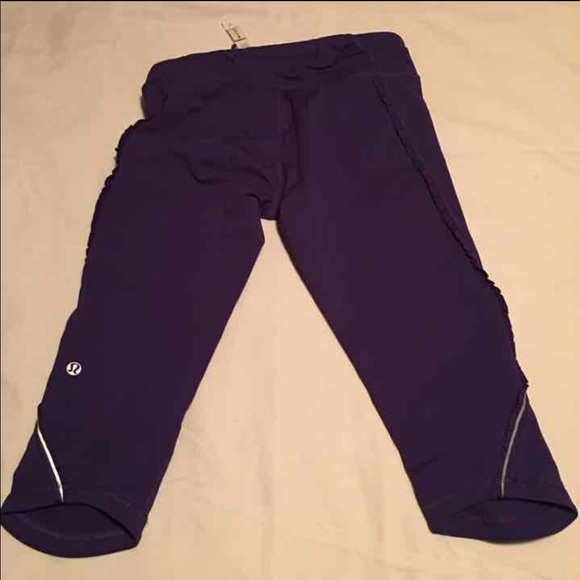 Lululemon 💥SOLD💥 - Picture 2 of 4