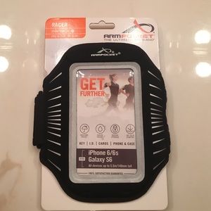 Armpocket phone case