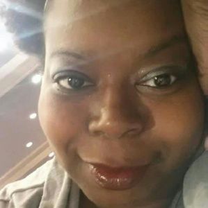 Meet your Posher, Nadia