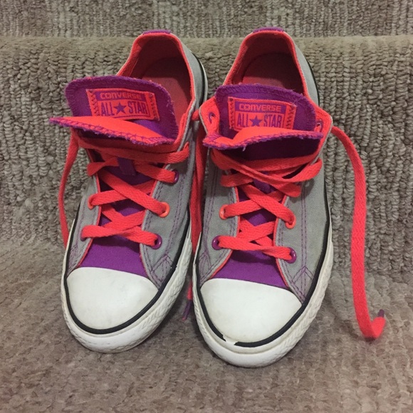 Girls converse sneakers