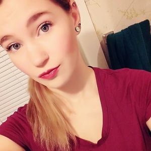 Meet your Posher, Renae