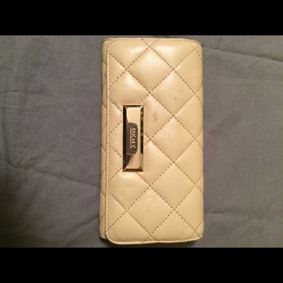 DKNY leather quilted wallet