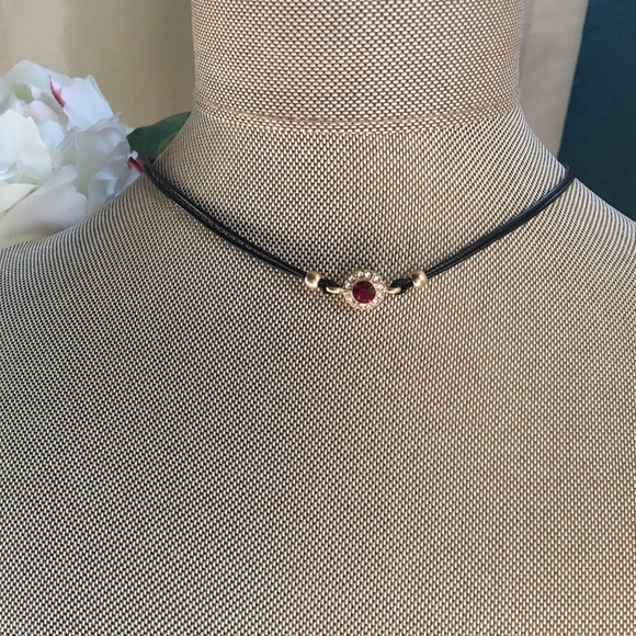 Bella Choker