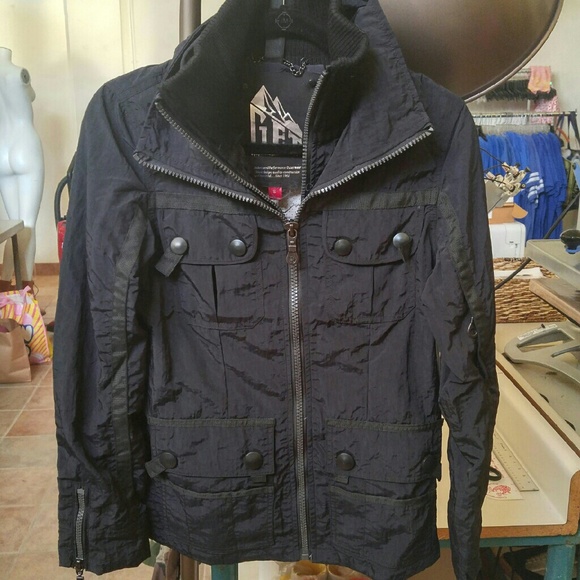 Black Lightweight Jacket - image 2