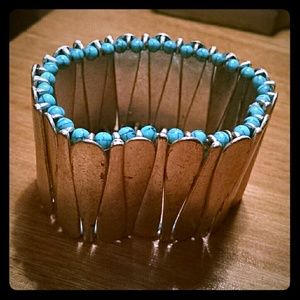Stunning silver and turquoise bracelet