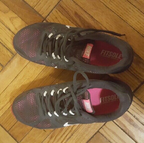 Nike Dual Fusion 3 Black & Pink Running Shoes - Picture 2 of 3