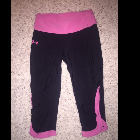 Under Armour capris pants