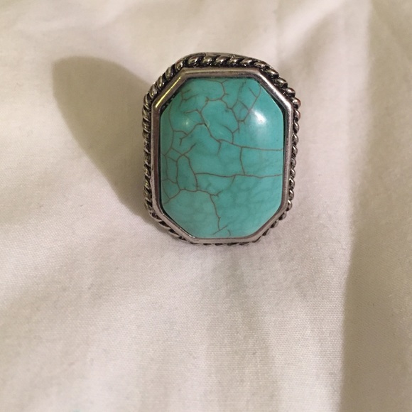 Turquoise ring - Picture 2 of 3
