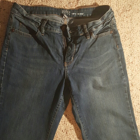 Curvy bootcut jeans