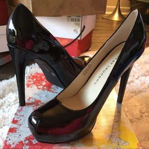 Chinese Laundry Whistle Platform Pump