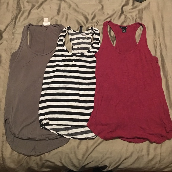 H&M Tops - H&M tank top bundle