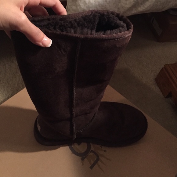 Classic tall brown uggs