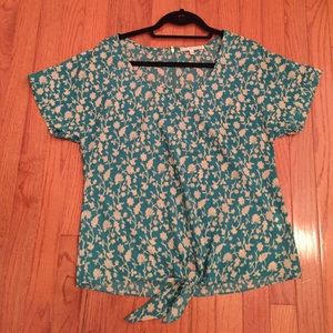 Short sleeve collective concepts blouse