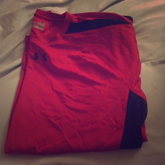 Under armour shirt