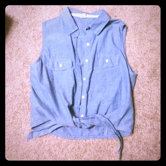 Collared button up crop top