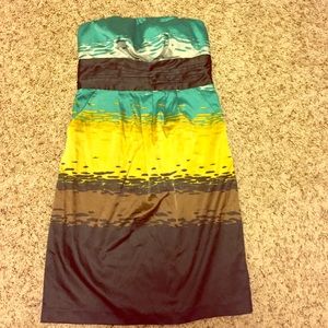 Adorable limited strapless dress