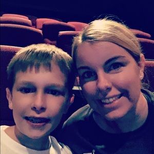 Meet your Posher, Kendra