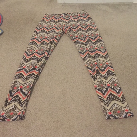 Aztec Print Leggings