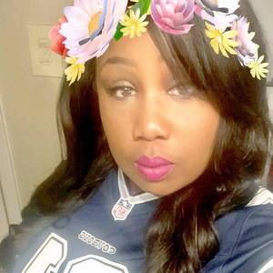 Meet your Posher, Amelia