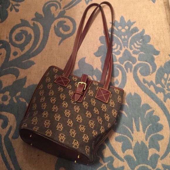 Douney & Bourke shoulder handbag