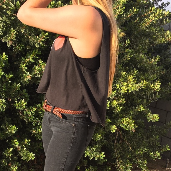 ✔️Wildfox Muscle Tee - Picture 3 of 4