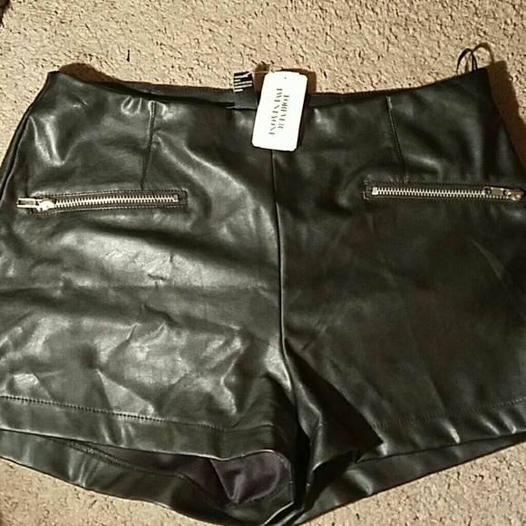 Fux Leather shorts
