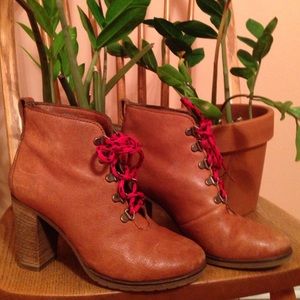 Lowest SALE 🌲1937 Madewell Heeled Hiking booties