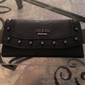 Guess wallet 🌺