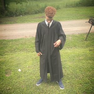 Meet your Posher, Devonte