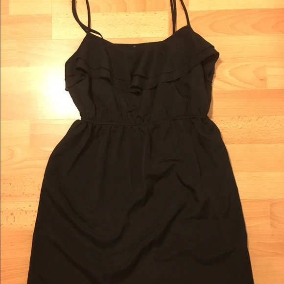Black short dress