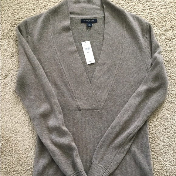 Banana Republic Sweater