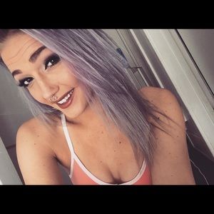 Meet your Posher, Helen