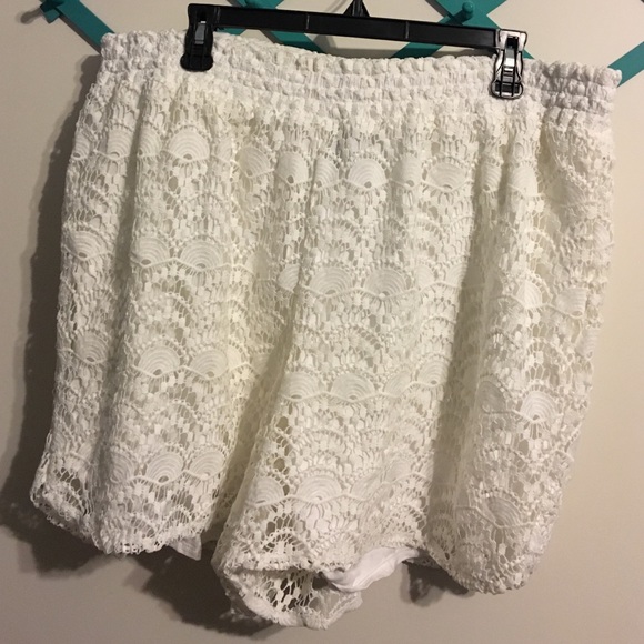 Crochet white shorts