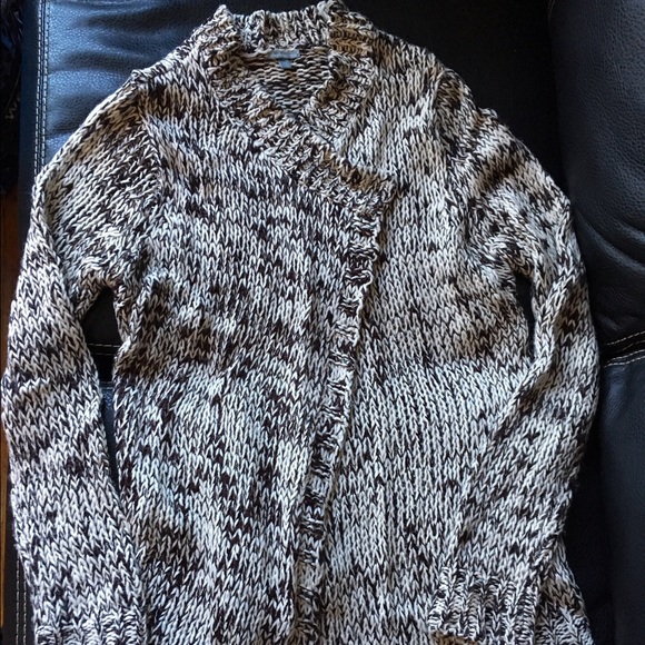 CHARLOTTE RUSSE Women's Size Medium Cardigan - Picture 1 of 4