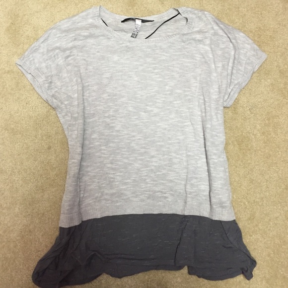 Short sleeved layer sweater