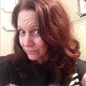 Meet your Posher, Carrie