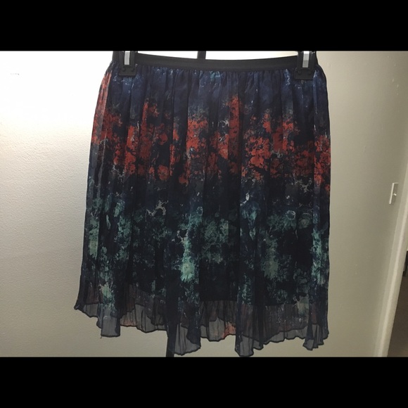 FLORAL SKATER SKIRT